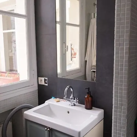 Apartment Nice Charming Apt In The 18Th Paris Paris